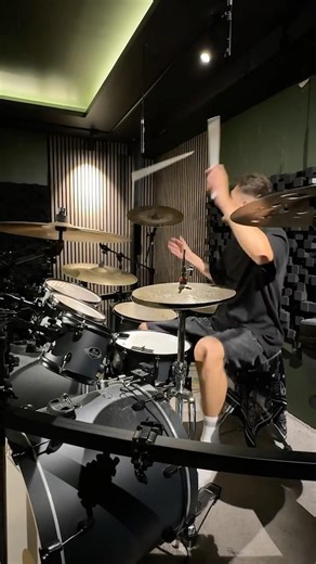 Easy On Me — Adele (Rock Version) // Sasha Gaishun Drum Cover