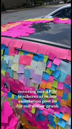 she was excited #senior#seniorprank#graduate#classof2022