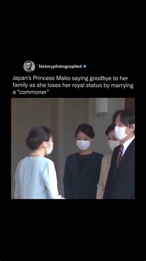 History Photographed on Instagram: "In October 2021, Japan’s Princess Mako gave an emotional farewell to her family as she gave up her royal status to marry Kei Komuro, a commoner. Under Japanese law, female royals must renounce their titles when marrying outside the aristocracy. Mako also declined a $1.3 million dowry and later moved to New York with Komuro."