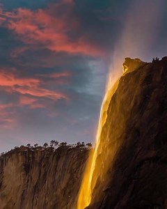 The natural Firefall is one of Yosemite National park’s most amazing spectacles @markian.b (IG) | Aurora Borealis Observatory