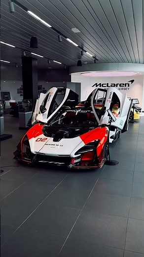 McLaren senna