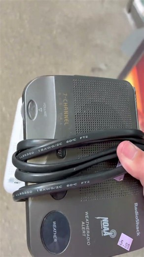 Midland WR120EZ & RadioShack 12-247B (Weather Radio Hunting 32)