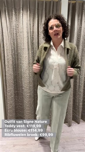 Tijdloze look van Signe Nature 💚 Jolien toont een outfit die perfect zit voor de koudere dagen: een zacht teddy vest in olijfgroen, een ecru blouse met subtiele structuur en een ribfluwelen broek met brede pijpen. Stijlvol, comfortabel en makkelijk te combineren — een look die je zowel casual als gekleed draagt. 🛍️ Kom passen in de winkel of shop online op www.kadarine.be . #Kadarine #SigneNature #damesmode #dameskleding #fashionvideo | Kadarine