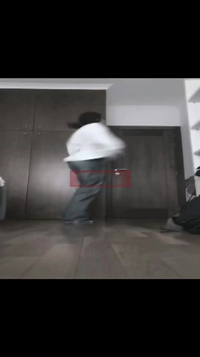 Jumpstyle Dance Tutorial with Colored Borders