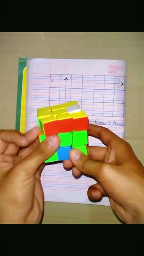 how to solve a Rubik Cube beginners tutorial 😱 #shorts #viral