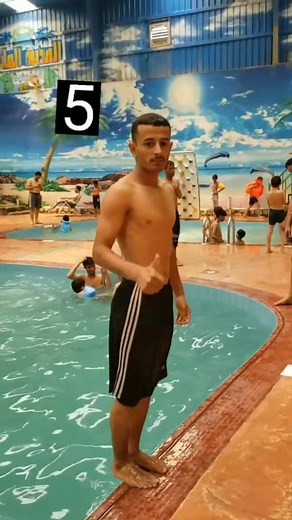 You can do it. Back flip into pool just follow these steps .#swimming #learning #explore #backflip #tiktok