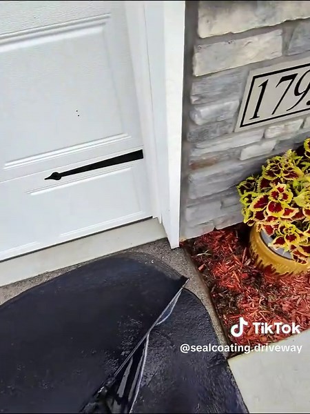 Sealcoating in Minnesota: A Satisfying ASMR Experience