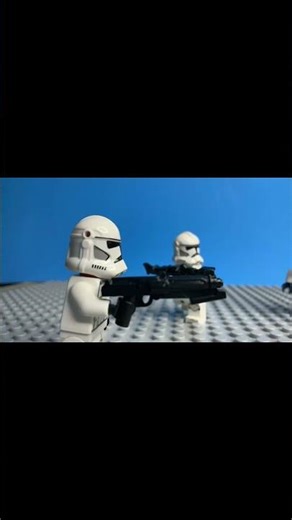 Jedi escaping clone troopers. #lego #starwars #lego501st #legostarwars #fypシ #cool #clonetrooper