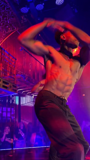 Thanks @Sam Smith for this song and thanks Daniel for Blessing the stage #magicmikelive #london