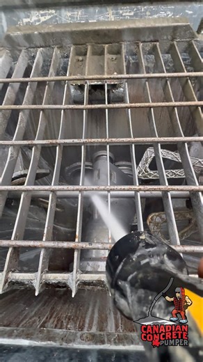 Priming a Concrete Pump with just water: