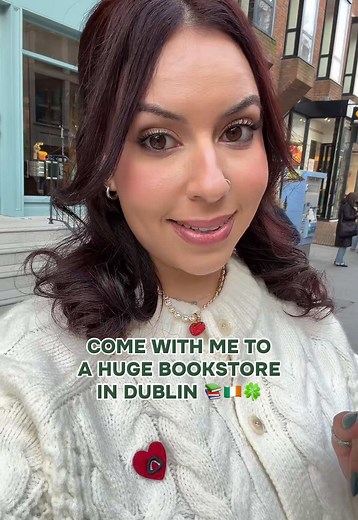 Dublin Bookstore Vlog: Come Shopping With Me!