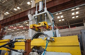 [Hot Item] Steel Wheel Rim Roll Edge Machine