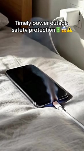 140W Charger with Automatic Power-Off to Prevent Overcharging