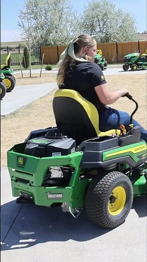 Zero Turn Mower Controls #JohnDeere #HowTo #DIY