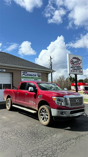 True duals with 12 inch glasspacks and 4 inch tips #trueduals #glasspacks #4inchtips #dualexhaust #mufflershop