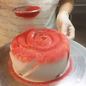 Beautiful rose cake! 🌹😱 Like our page for new videos every day! | Creative Explorer