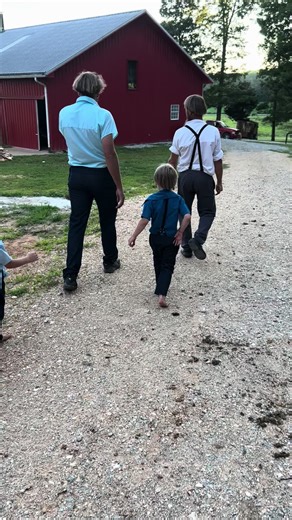Spending time on the Amish farm with my twin brother in Amish paradise | amish