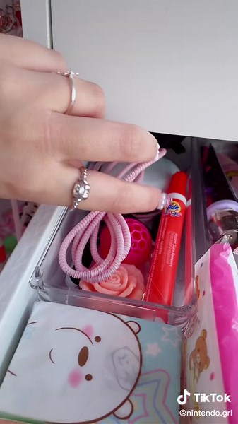 ASMR My Melody Themed Bag Packing