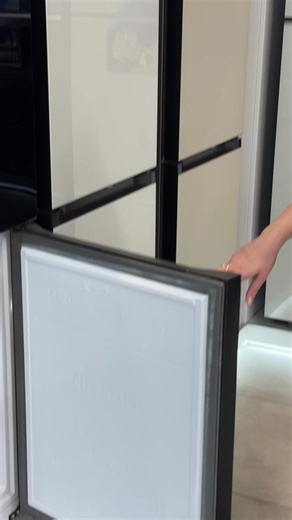 Unde să depozitezi produsele în congelator corespunzător? 🥦Salvează postarea pentru a reveni atunci când vei avea nevoie! | SamsungStore Moldova