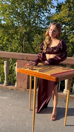 4.4K views · 2K reactions | Assassin‘s Creed - Ezio‘s Family  #assasinscreed #eziosfamily #cover #heidelberg #game #dulcimer #hackbrett #cimbaly #livemusic #rareinstruments #instrumental #instrumentalmusic | Valentina Batura | Facebook