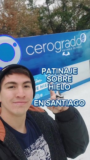 Patinaje sobre Hielo en Santiago: Diversión en Invierno
