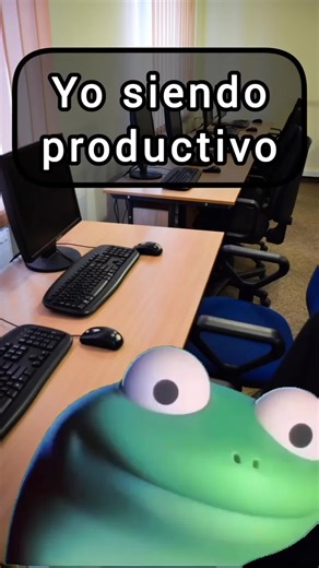 Estás siendo productivo en el trabajo. Lo das todo, hasta que recuerdas lo que te pagan y no te queda otra que llorar en un rincón. #lizard #hoppers #work #wage #mondaymeme