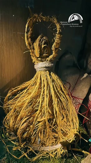 “The wren, the wren, the king of all birds, St. Stephen’s Day was caught in the furze, Up with the kettle and down with the pan, And give us a penny to bury the wren!” St Stephen’s Day or Wren Day was the most colourful part of the festive season for Ireland. To this day, people around the country go ‘hunting the wren,’ singing carols from house to house for a little money in return. In the past, the tradition was even more elaborate, with motley costumes and straw hats, worn to hide their faces