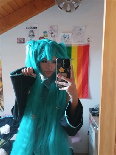 . . . . . . . . . . #hatsunemikucosplay #hatsunemiku #cosplay #fyp #trend