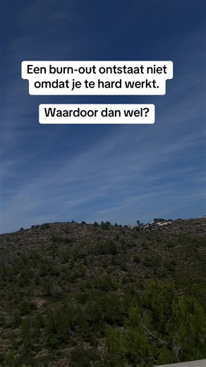 Waarom ontstaat een burn-out? Meer dan alleen te hard werken