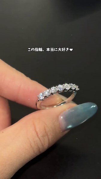 今日はビデオの左下隅で割引価格でお気に入りのプレゼントを購入します。本当に超お得です#人気 #アクセサリー #プレゼント #サプライズ #指輪