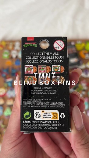 Sliding Pizza TMNT Pin Set Unboxing | Collecting with Liz