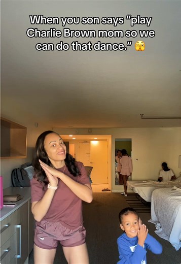 Charlie Brown, Chris Brown… same thing! #fyp #chrisbrowndance #toddlersoftiktok