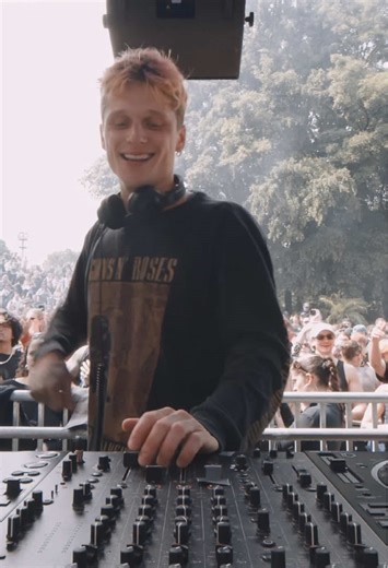 Unforgettable Festival Moments with CLTX and Cloudy