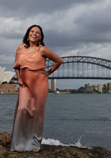 Top End Bub Season 1 - watch full episodes streaming online