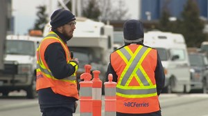 BC Ferries and its workers have hit choppy waters over a little-known rule about facial hair. Aaron McArthur reports. More: https://globalnews.ca/news/9329467/union-bc-ferries-ban-facial-hair/ | Global BC