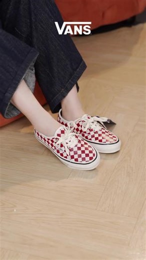 VANS 直播间 | 喜欢是一种感觉，出街C位非它莫属！#VANS #好鞋推荐 #好穿又好搭 #ootd穿搭 #D9NCIS