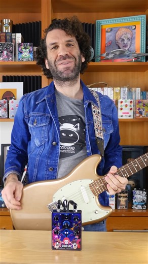 The Splinter Twin gives you access to an entire pedalboard of sounds, all in one pedal. #pedalboard