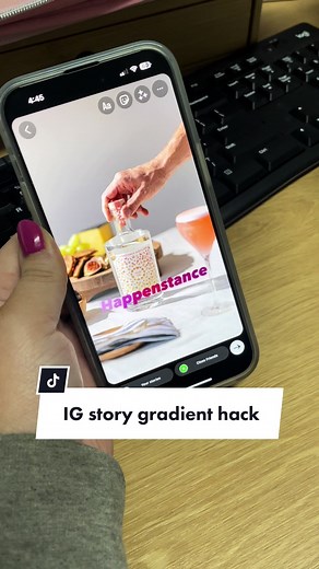 This is how to get that gradient effect for text on your Instagram story! 🌈🥰 You can choose any colour that you like by dragging your finger across the colour wheel 👌🏼 #NinkiContentMarketing #SocialMediaAdelaide #AdelaideSouthAustralia #MarketingAgency #Adelaide #SocialMediaContent #DigitalMarketingAdelaide #Marketing #IGHack #InstagramHack