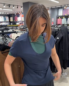 When the fitting room is full we improvise👍 | Art & Fashion