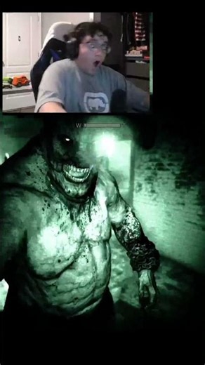 NEVER Screamed this loud... #outlast #screaming #jumpscare #horrorgame #deadbyend #hilarious