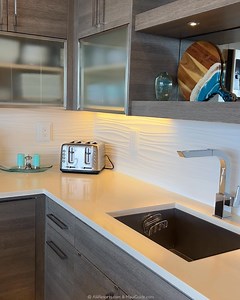 1K views | Imagine waking up at Makena Surf B-207 where you'll step out onto your private lanai to beachfront views. Whether you’re exploring the beach below or relaxing poolside, Makena Surf #B-207 offers perfection! #MakenaSurf #IslandLiving #MauiEscape | Ali'i Resorts - Maui | Facebook