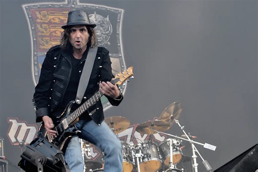 Phil Campbell, Longtime Motorhead Guitarist, Dead at 64