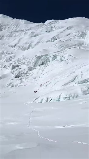 Cost Breakdown for Climbing Mount Everest