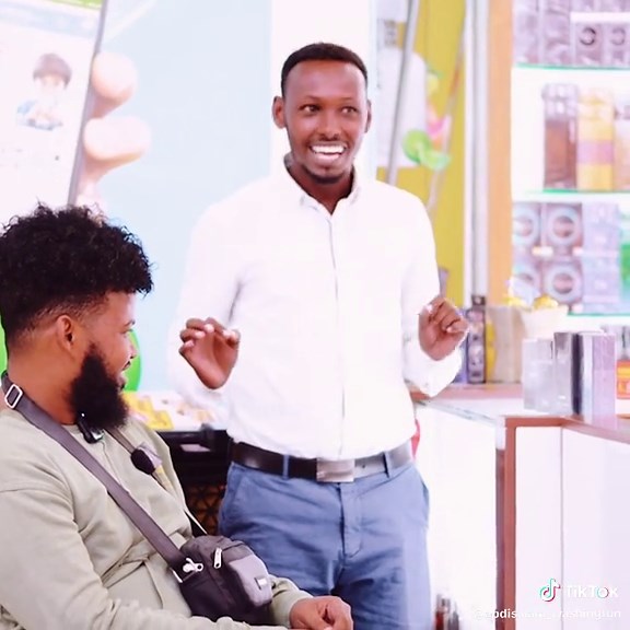 ‏Asad Hagio ku soodhawoow Hayat Market. #challenges_tiktok #challenge