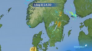 7.9K views · 84 reactions | En del skurar och åska har bubblat upp i södra Sverige idag. När och var ser du radarbilderna. Åsa Rasmussen på SVT | SVT Väder | Facebook