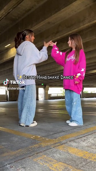 🩷 #handshake #dance #bestie #sisters #fypppp | bestie handshake dances