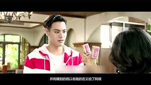 叔叔离家出走,留婶婶一人在家,帅气侄子的到来婶婶的眼神都变了
