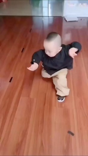 One Tao Academy on Instagram: "Kung fu baby! #wingchun #wingchunkungfu #wushu #kungfu #martialarts #wingchundaily"