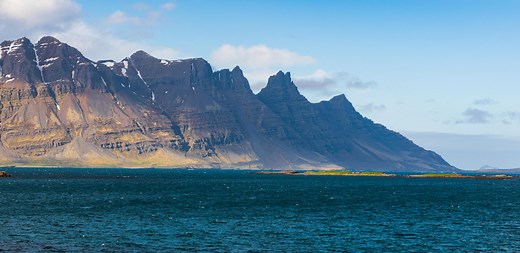 Which Aperture Should I Use For Outdoor Photography? - Outdoor Photography School