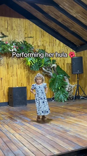 179K views · 9.8K reactions | Trina learned a hula dance at church and asked the boys at Katea Retreat if she could perform on their big stage 凉﫶 she loved it!!!! 殺 | Tongan Toddler | Facebook